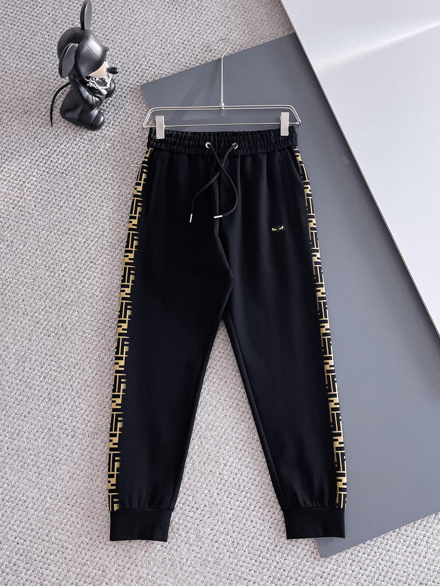 Fendi Men's Black Cotton Sweatshirt and Jogger Set with FF Logo - 2024 5 i1733495850 1263 3