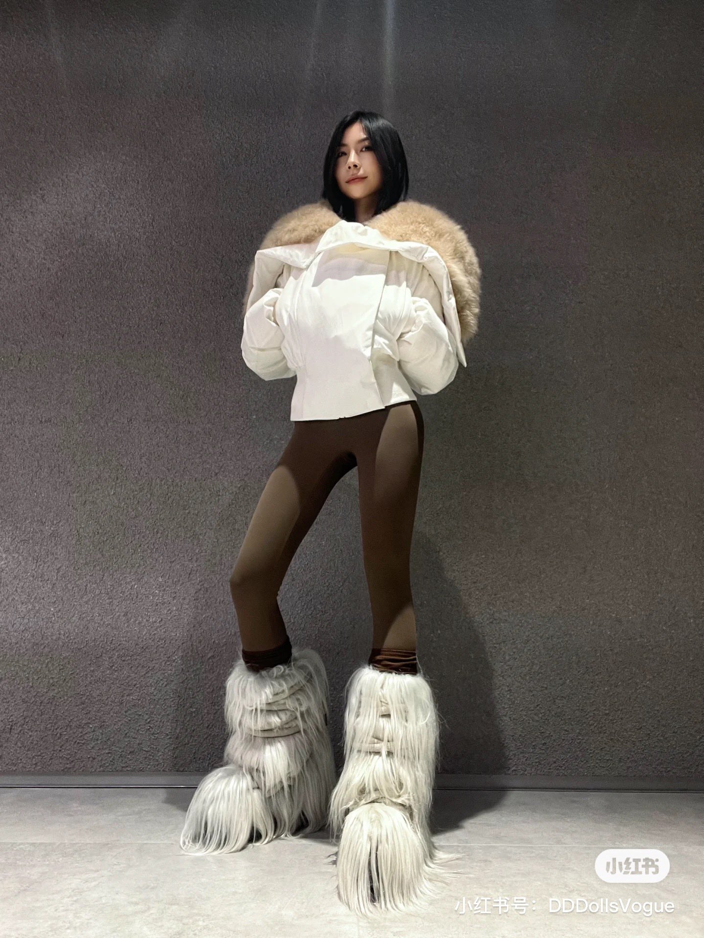 Louis Vuitton Haute Couture Haute Couture Ready-to-Wear Clothing Dress 3