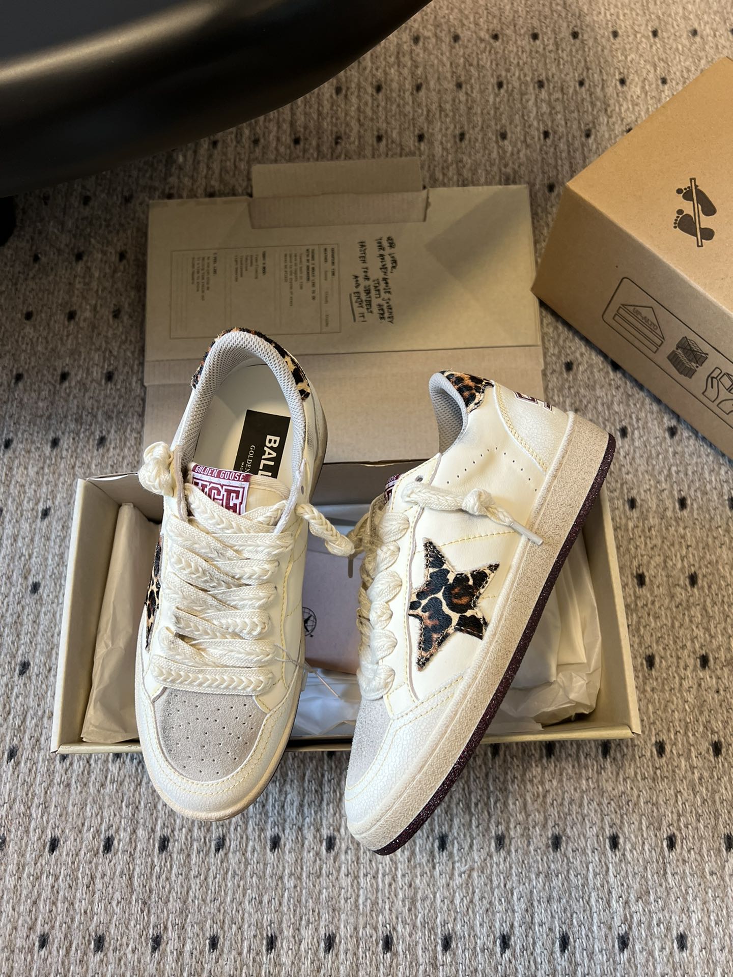 NO:416519,ballstar leopard-tailed leopard-print star original replica high-end version. Low-end Don't Disturb GGDB BALL STAR series 25ss hot couple model thick bottom, celebrity private server demonstration × so versatile!  No need to worry about washing shoes anymore!  Original custom cowhide (the essence of old making) inner towel + cowhide inner cowhide foot pad, original mold opening 2.5cm high-rise latex insole, irregular hand-polished torn upper, even the soles are polished and worn. Size women 35-41, men 40-46 (men's size is expensive 40. Men's size is customized to only adjust the upper and lower sizes, 41. 46 custom made not return or exchange), casual shoes/sports shoes, sneakers, cowhide19860909ballstar 豹纹尾豹纹星原版复刻高版本.低端勿扰 GGDB BALL STAR 系列25ss爆款情侣款厚底 明星私服上脚示范 ×就是这么百搭 ！再也不用担心洗鞋的问题啦！ 鞋面原版定制牛皮（做旧精髓所在）内里毛巾+牛皮内里牛皮垫脚,原版开模2.5cm内增高乳胶鞋垫 不规则手工打磨做破鞋面,就连鞋底也是打磨做旧的 Size女35-41 男40-46（男码贵40.男码定做只调上下码,41. 46订做不退换）,休闲鞋/运动鞋,sneakers,cowhide,Women's Shoes