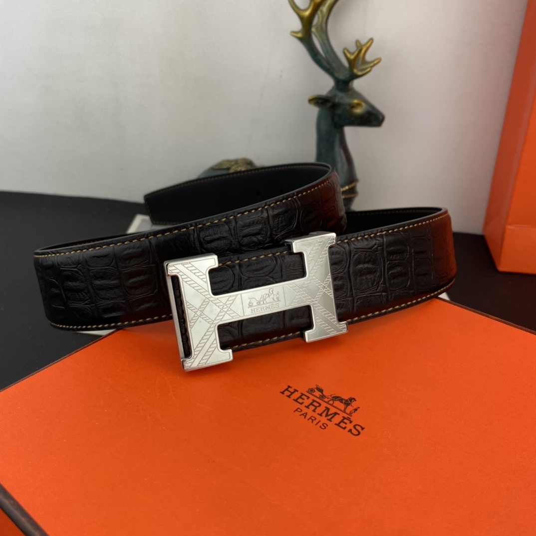 爱马仕💕 特种皮腰带系列 ，原厂五金精品不锈钢扣，手感柔软舒适 宽3.8CM。