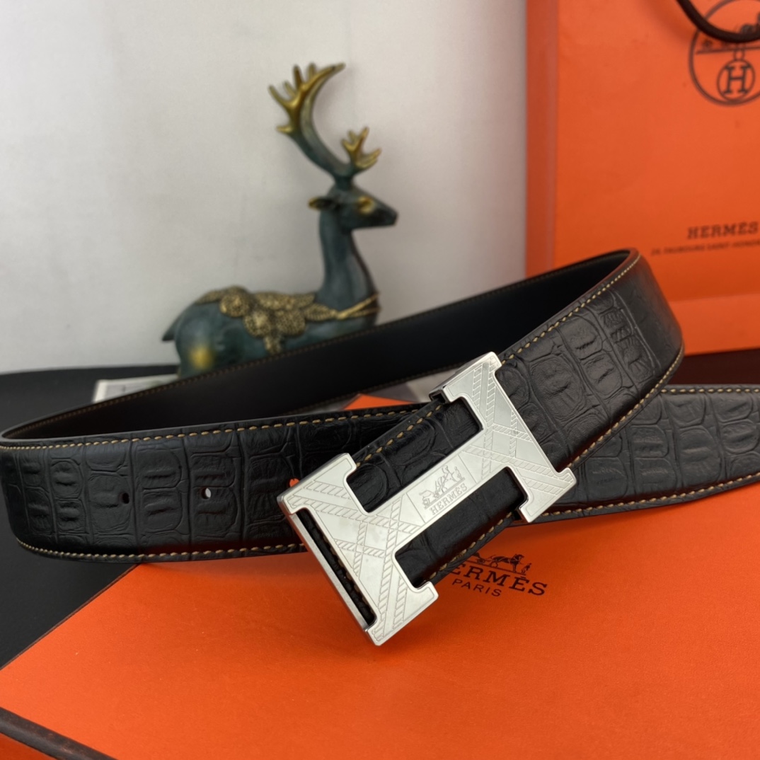 爱马仕💕 特种皮腰带系列 ，原厂五金精品不锈钢扣，手感柔软舒适 宽3.8CM。