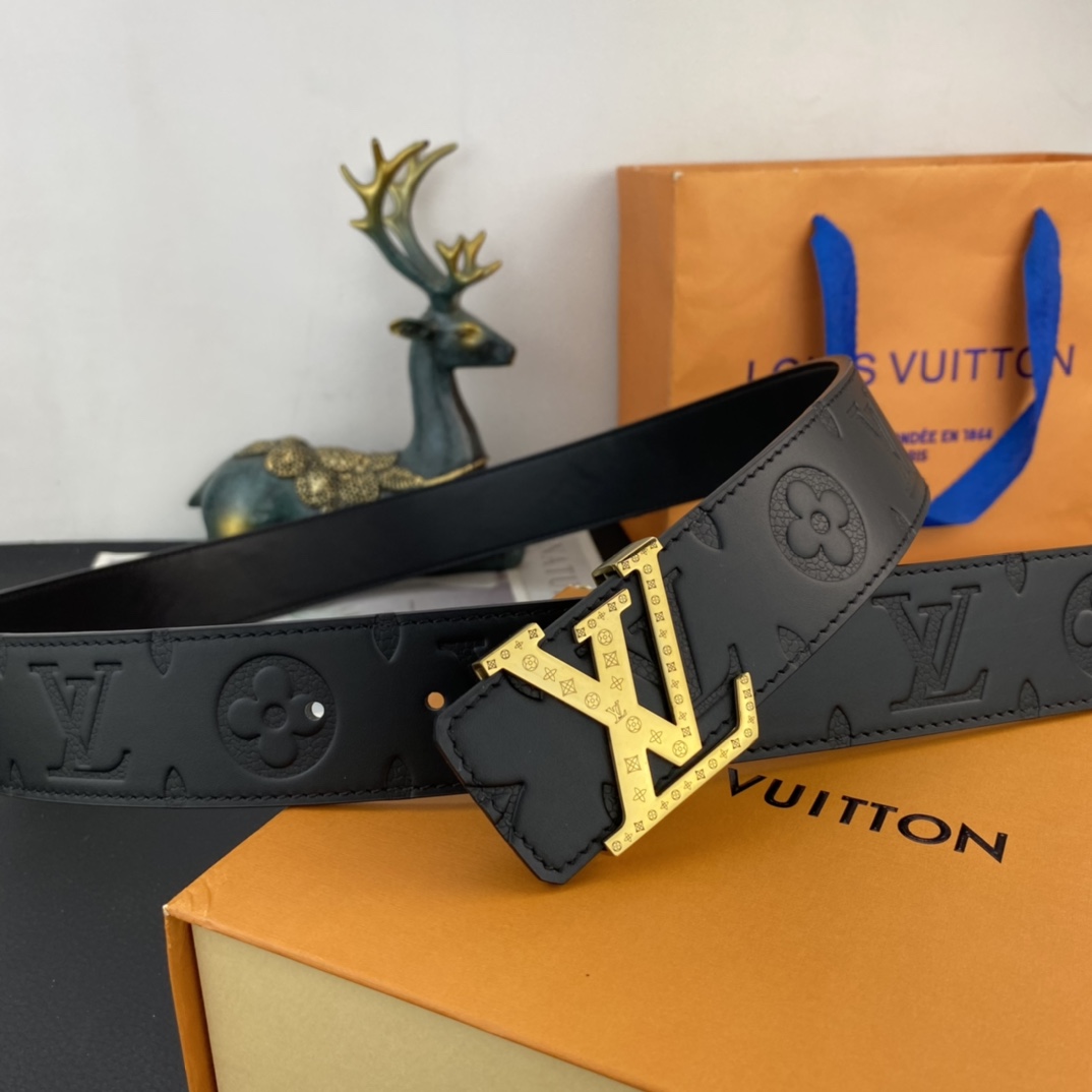 LV💕 特种皮腰带系列 ，原厂五金精品不锈钢扣，手感柔软舒适 宽3.8CM。