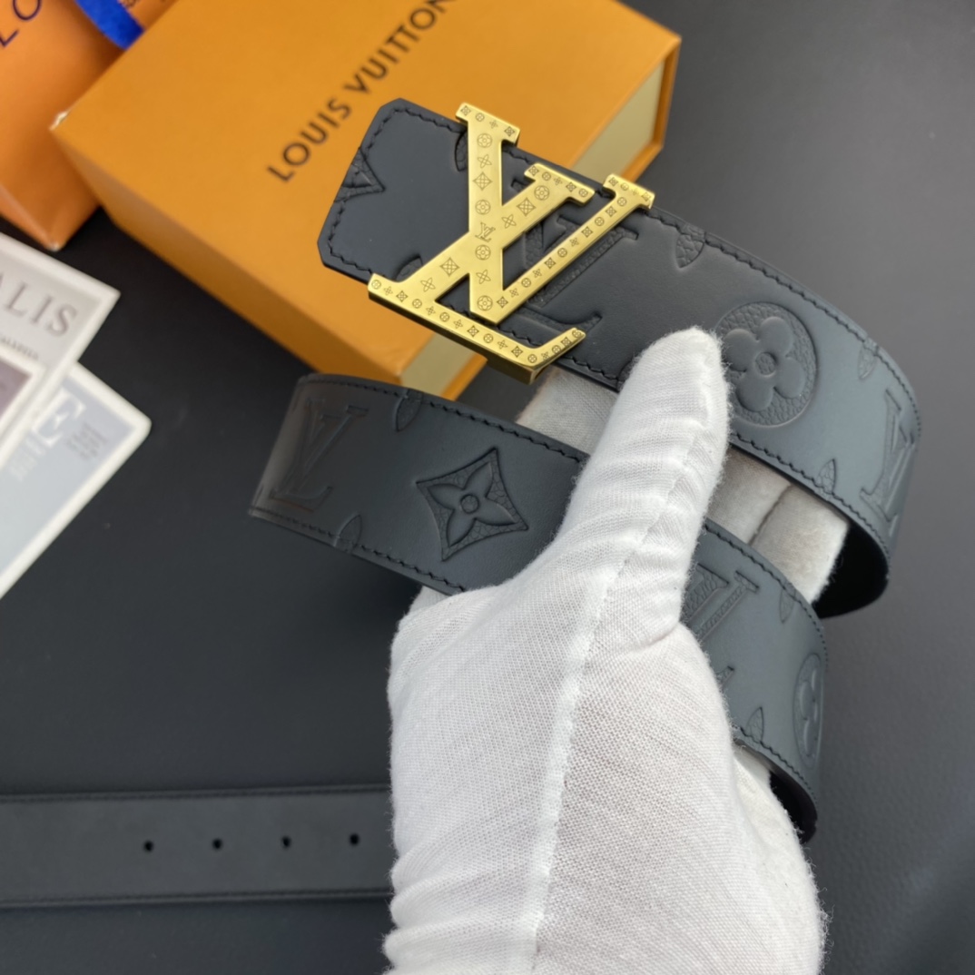 LV💕 特种皮腰带系列 ，原厂五金精品不锈钢扣，手感柔软舒适 宽3.8CM。