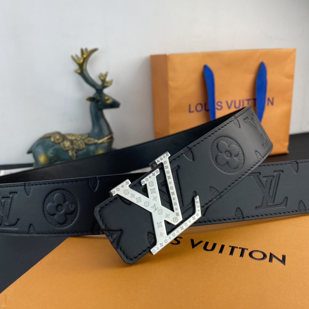LV💕 特种皮腰带系列 ，原厂五金精品不锈钢扣，手感柔软舒适 宽3.8CM。
