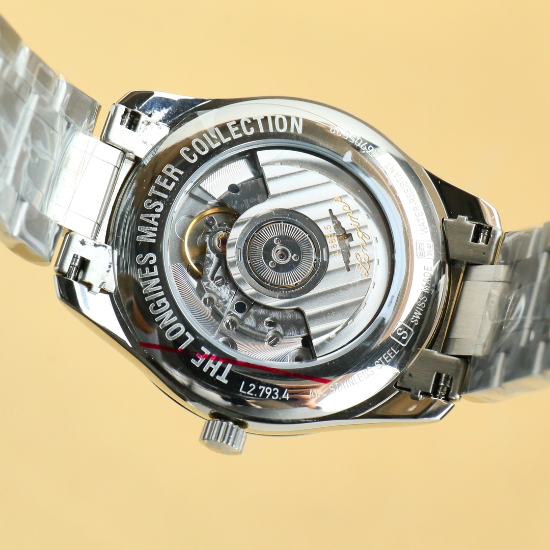 白750 金800
全新推出浪琴LONGINES-名匠三字位系列 原版开模 所有配件与正品100%可互换通用
【机芯】可搭载机芯2824机芯 搭配最新款镂空自动陀整体采用精密拉丝工艺,改良版技术成熟十分稳定动力储备高达48小时
【表壳】“锤压式”316S精培钢。表壳直径40毫米,厚度仅为⚠️9mm⚠️完美表壳质感。防水性能无后顾之忧
【字面针】字面、针、,工厂统一调色,柳叶形蓝钢淬火表针(烧蓝针)版型和工艺均同步正品,操作和调试的方法吻合原版,表盘上的麦穗纹理同正品如出一格,肉眼无法辨雌雄。
【钢带皮带】意大利牛皮三种颜色:棕、黑,蓝。皮带颜色与正品一致。搭配美光精致表扣,精良,舒适而坚固。
诚挚欢迎各位表友品鉴!