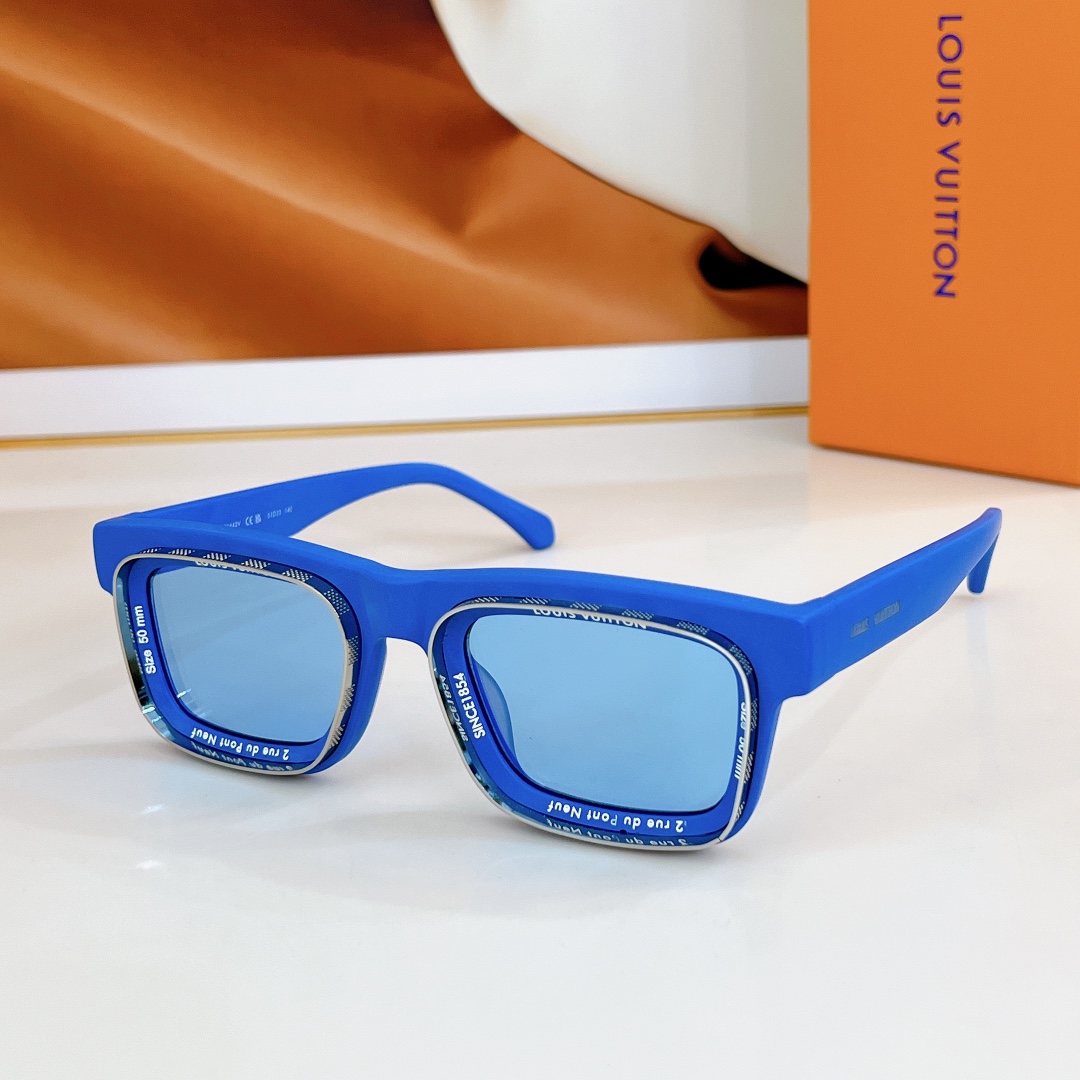 LouisVuitto*ModZ2442VSize51-23-140