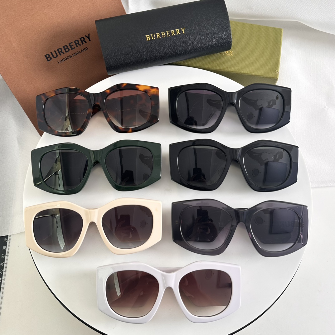 ️官网图BURBERR*MODELBE4388-USIZE55口18-140