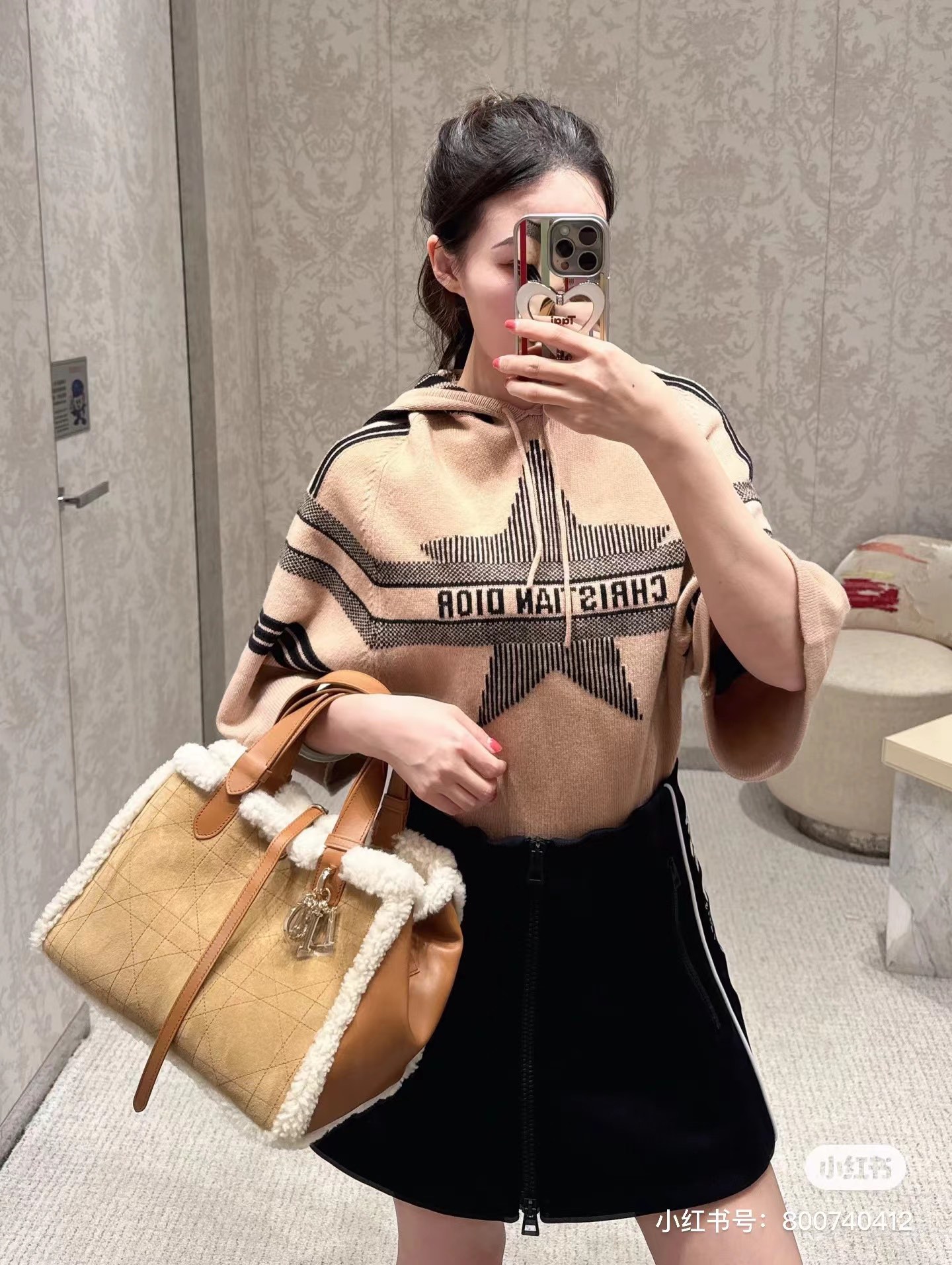 NO:385171,Dior Toujours velvet leather handbag # upper body rendering model, Dior, dior, dior19860909Dior Toujours 牛绒拼皮 手袋#上身效果图 型号,迪奥,dior,dior,Bag