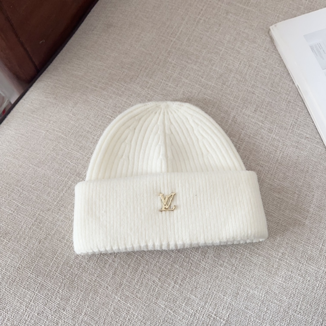 NO:217102,LV Louis Vuitton autumn and winter new wool hat, men and women knit hat, hat fisherman hat baseball hat knit hat, hat, louis vuitton, louis vuitton, espadrilles, hats19860909LV 路易威登 秋冬新款毛线帽,男女款针织帽,帽子渔夫帽棒球帽针织帽,帽子,louis vuitton,louis vuitton,espadrilles,hats,hat