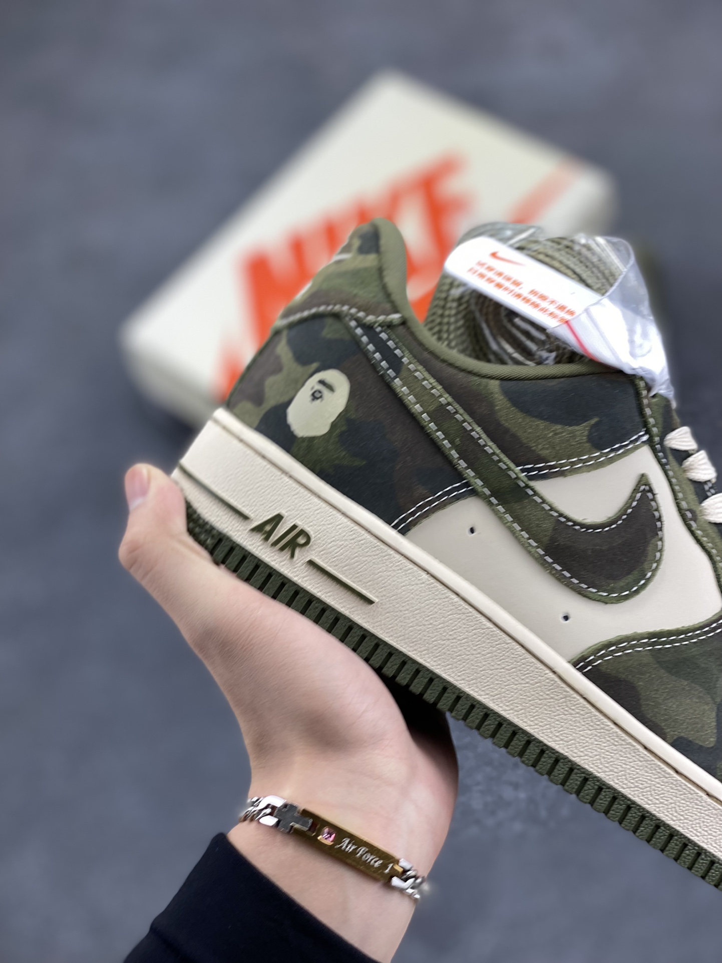 图片[6]-NIke Air Force 1 \’07 Low “Bape联名–丛林迷彩”空军一号 低帮 运动鞋 休闲鞋 折边针车 工艺难度大 原楦头原纸板 原装鞋盒 定制五金配件 内置全掌气垫 原厂鞋底 货号：CH6336-509 尺码：36 36.5 37.5 38 38.5 39 40 40.5 41 42 42.5 43 44 44.5 45-选品中心