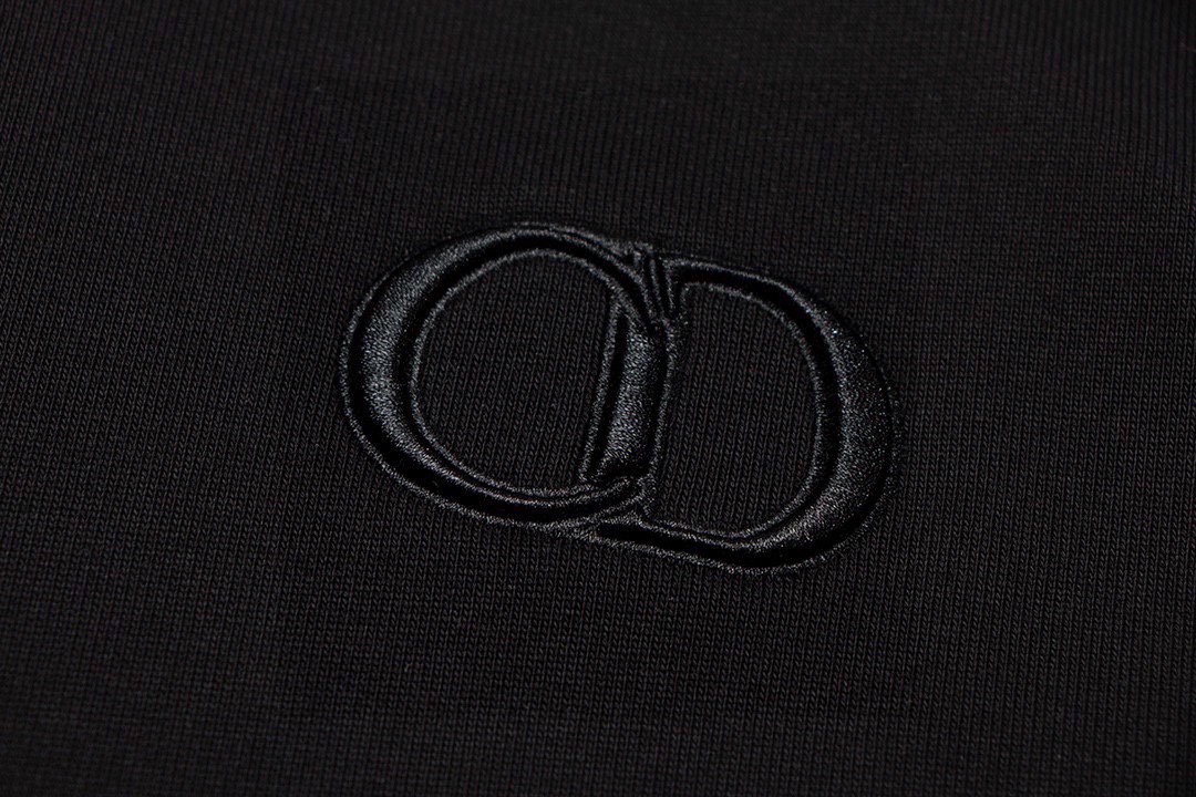 迪奥/Dior 秋冬新款 经典CD立体刺绣连帽卫衣