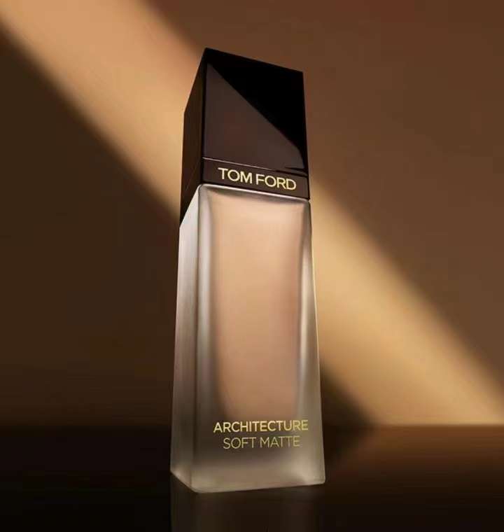 50. Base de maquillaje TF Soft Focus 30ml 🔜 ¡Alta calidad! 3 colores: 0.4#, 1.1#, 1.3#. ¡Nuevo producto! 🎉🎉🎉 Base d…