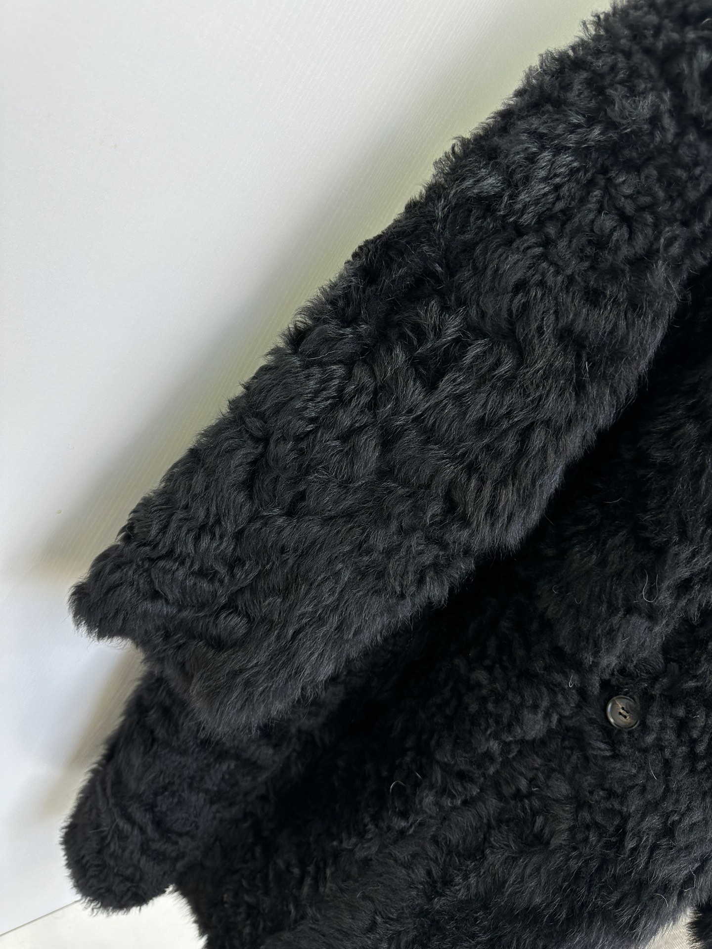 Max*ara One-Size-Fits-All Female Fur Coat with Dustproof Bags in Various Colors - 图片 6