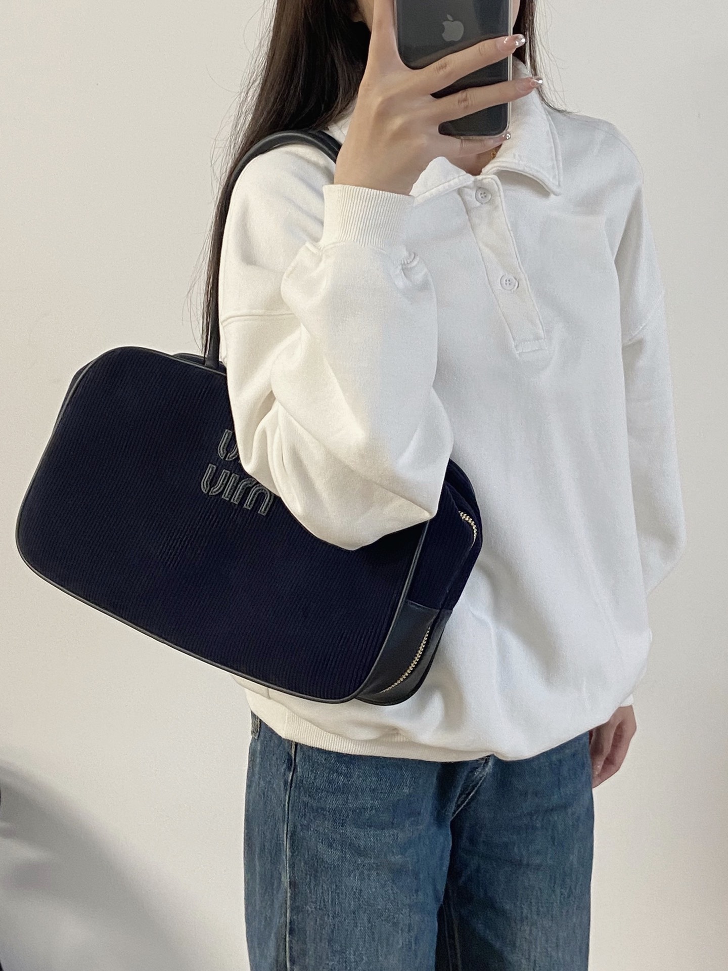 Miu Miu Upper body advanced picture