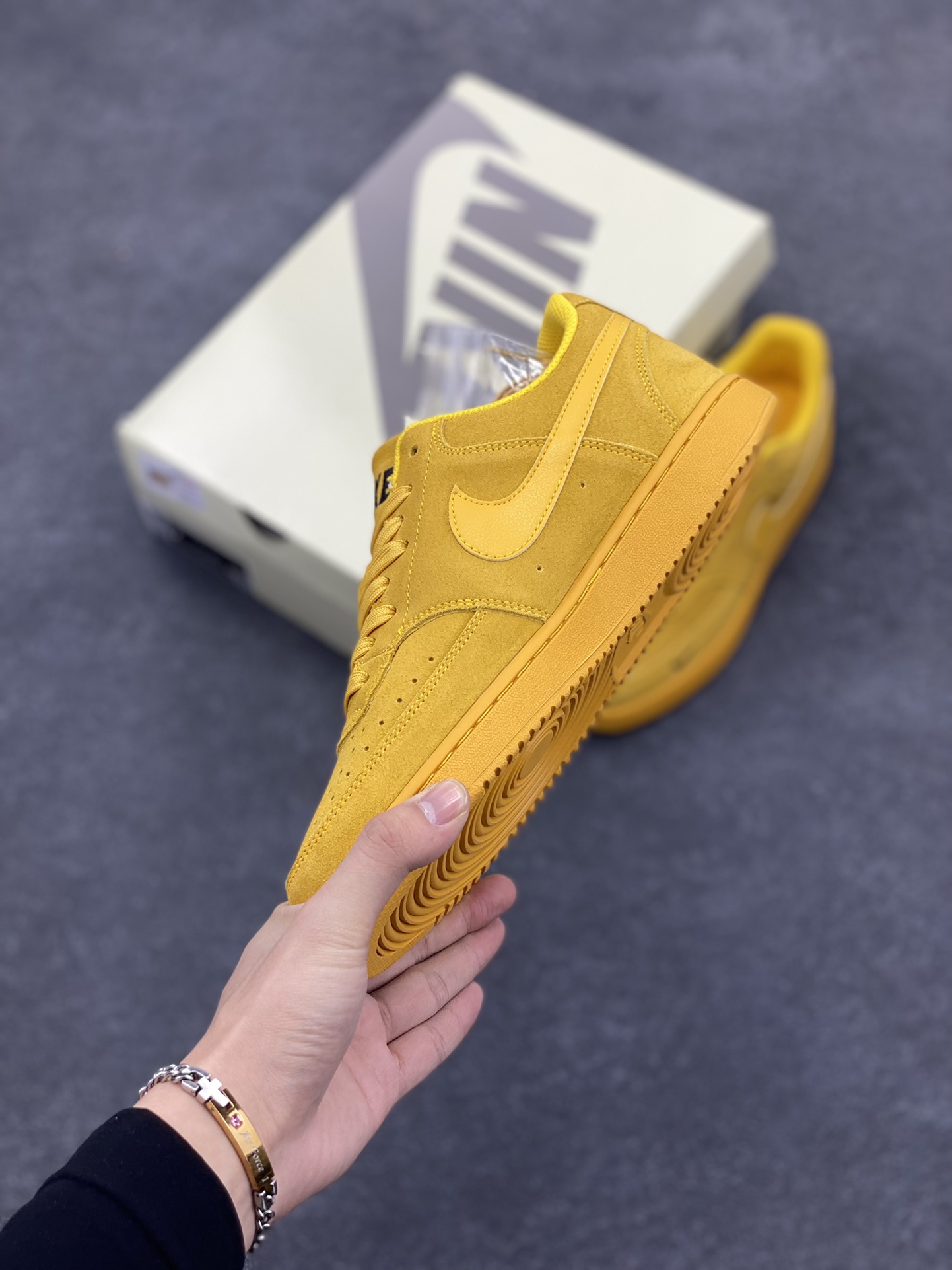 图片[3]-海外爆款 ZP订单 NIKE EBERNON Low prm 小空军低帮百搭透气休闲运动板鞋 独家头层版本 原数据独家私模大底 纯正版型 清洁度完美 货号：FD5188-115 尺码：36 36.5 37.5 38 38.5 39 40 40.5 41 42 42.5 43 44 44.5 45-选品中心