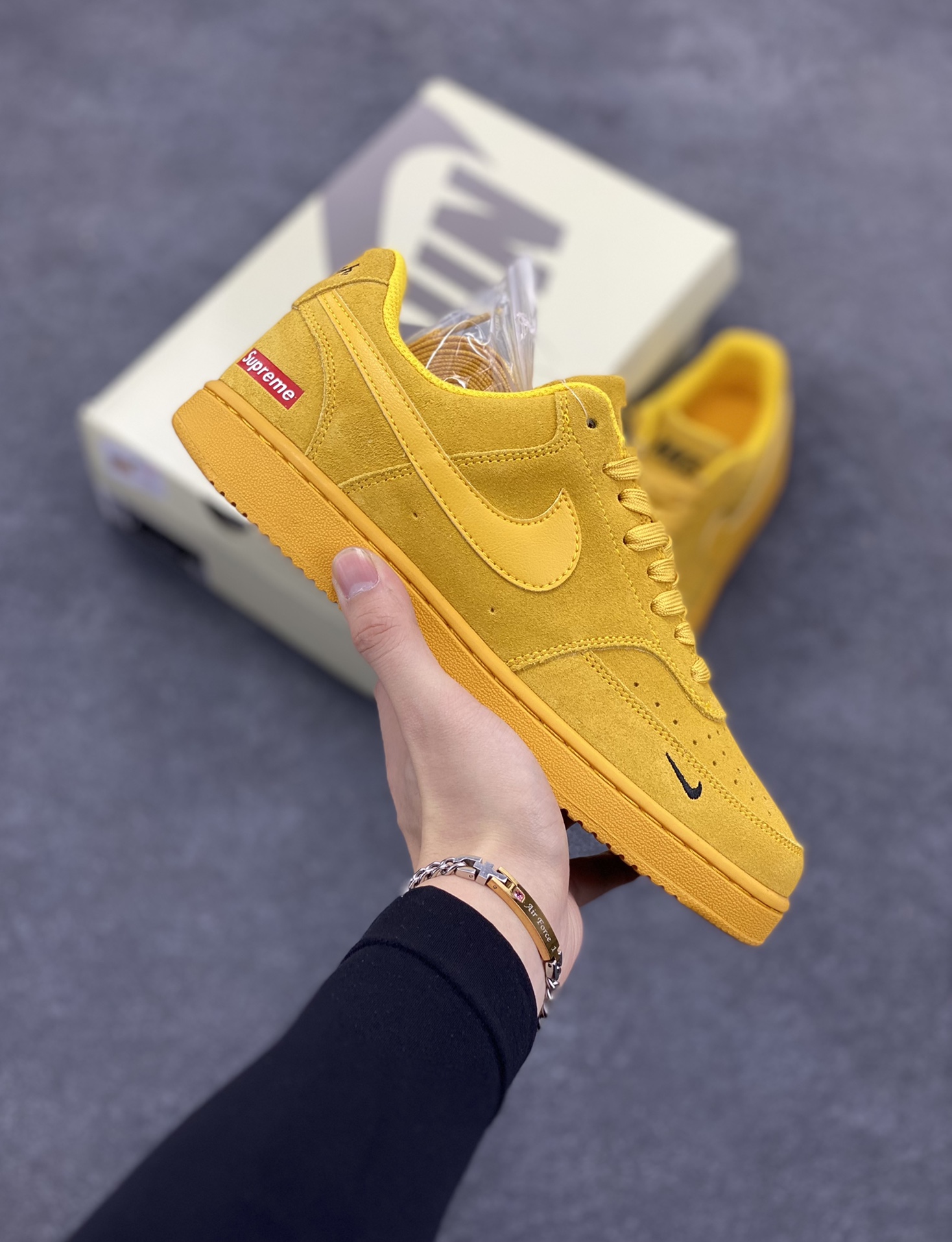 海外爆款 ZP订单 NIKE EBERNON Low prm 小空军低帮百搭透气休闲运动板鞋 独家头层版本 原数据独家私模大底 纯正版型 清洁度完美 货号：FD5188-115 尺码：36 36.5 37.5 38 38.5 39 40 40.5 41 42 42.5 43 44 44.5 45-选品中心