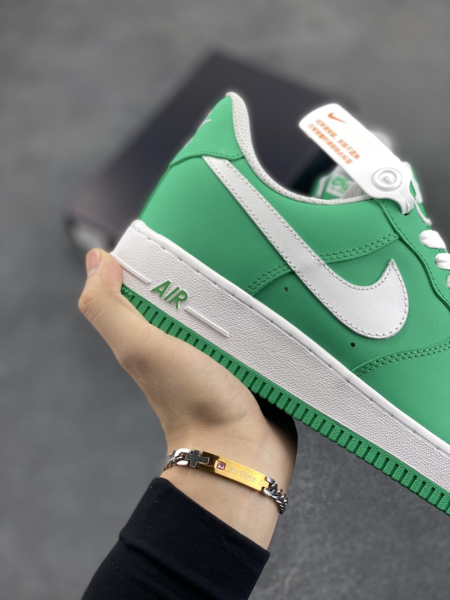 图片[6]-NIke Air Force 1 \’07 Low “青碧”空军一号 低帮 运动鞋 休闲鞋 折边针车 工艺难度大 原楦头原纸板 原装鞋盒 定制五金配件 内置全掌气垫 原厂鞋底 货号：315122-101 尺码：36 36.5 37.5 38 38.5 39 40 40.5 41 42 42.5 43 44 44.5 45-选品中心