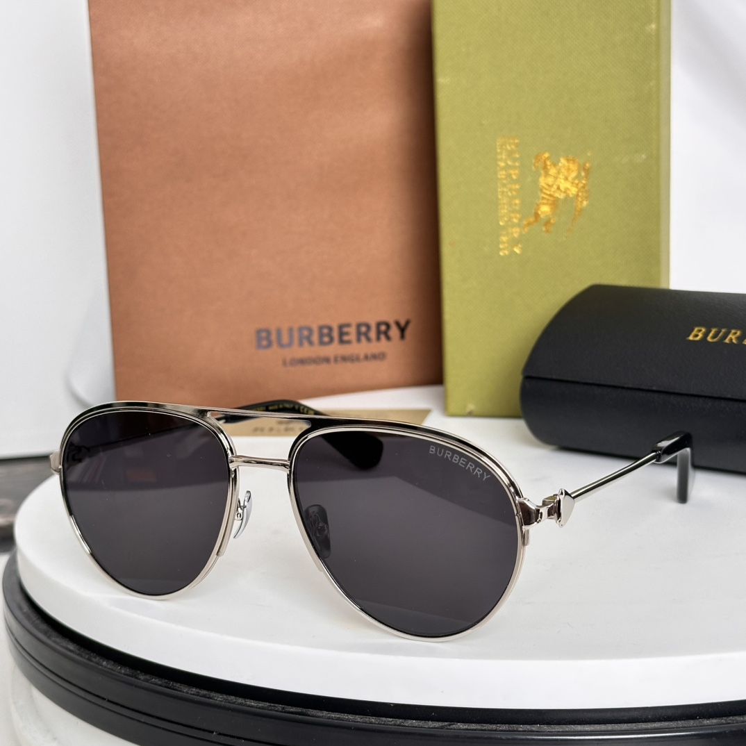 ️BURBERR*️️️MODELBE3155️️️SIZE59口19-147️️️