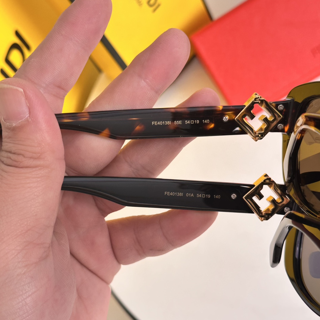 ️FENDI芬迪型号FE40138I尺寸54口19-140