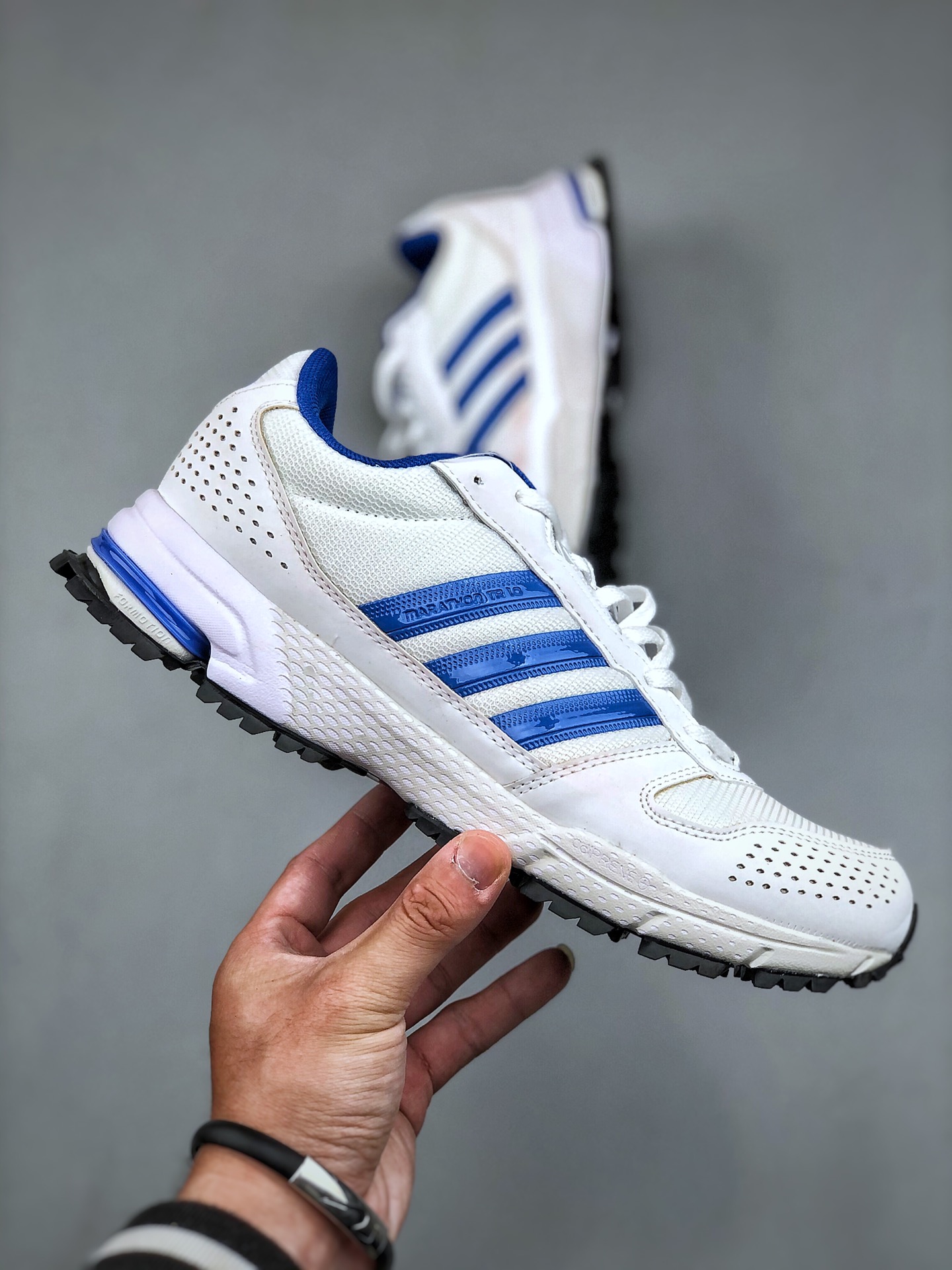 Adidas Sport Life Breathable Mesh Casual Sneakers - Comprehensive 4