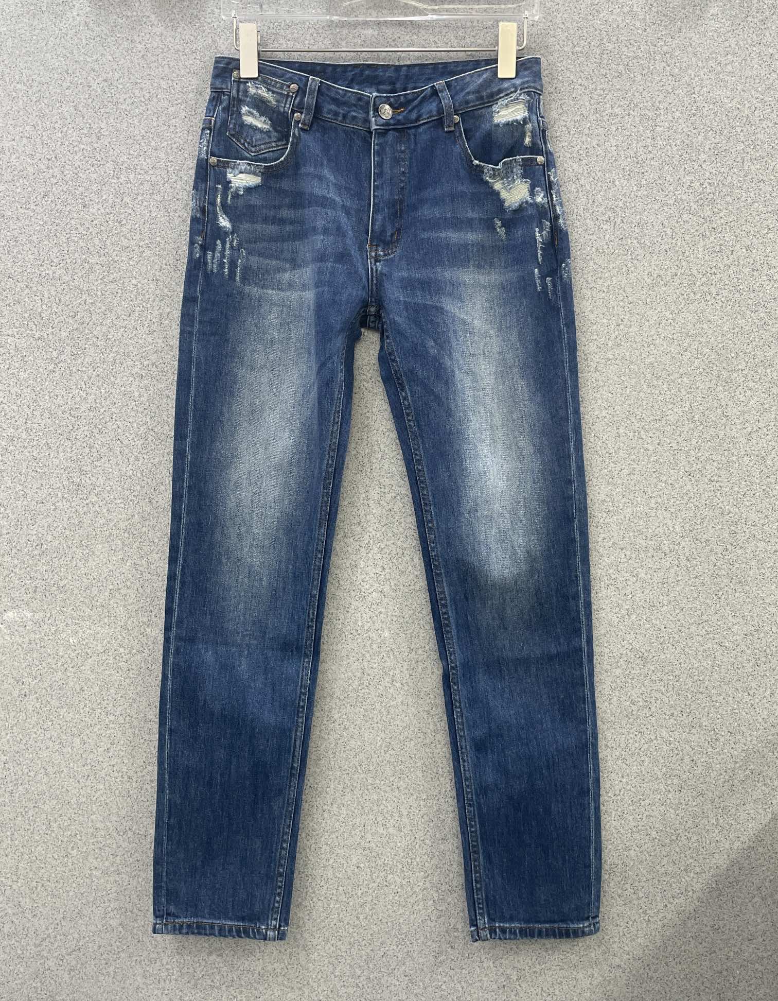 NO:115916,The new spring and summer model of ss is on the market. The original single hot jeans are super customized, original hardware, super heavy industry technology, and the style is super excellent, the details are impeccable!  The style is not picky, it is very high-end, and the good products are not waiting for everyone. If you like it, hurry up and start, size 29-38 (35 37), jeans, alexander wang19860909ss春夏新款上市 原单爆款牛仔裤超级定制款,原版五金,超级重工工艺,版型超赞细节做工无可挑剔！款式不挑人,特别高档,好货不等人,看中赶紧下手,尺码29-38（35 37）,,jeans,alexander wang,Men's clothing