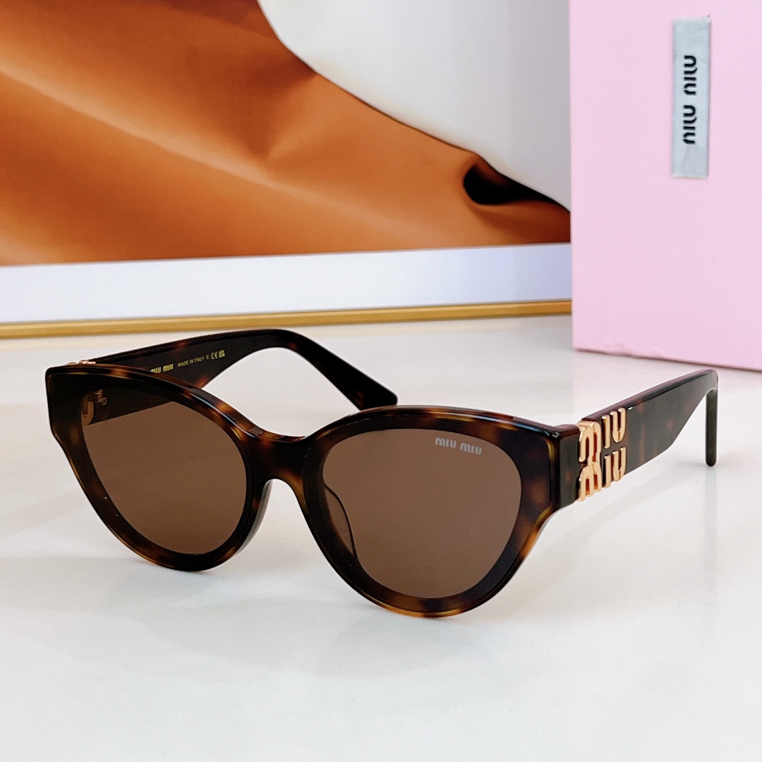 MIUMIUMOD:MU104AVSIZE:63-15-138
