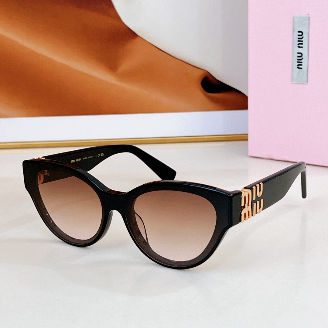 MIUMIUMOD:MU104AVSIZE:63-15-138