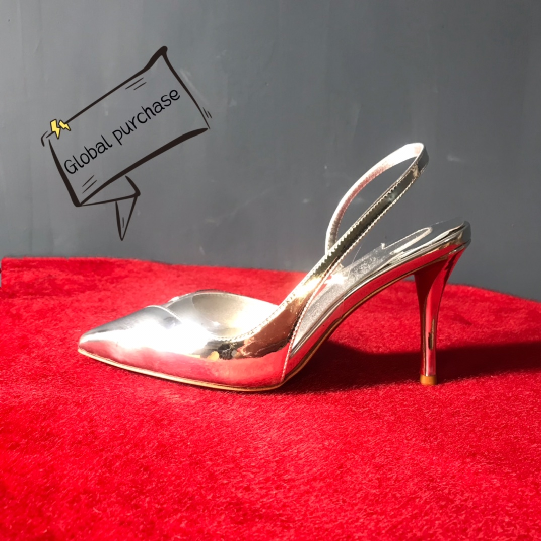 NO:100513,High-end customization 2025 spring and summer gift shoes classic series!  H8Cm, size 34-42. Customized versions are not refundable or exchanged. 1857-. Silver mirror leather. Imported film. Official website picture Standard European code Reference:1857- Color: silver/silvet Material:cowhide/diamond Lining:goat leather Heel height:8cm Sole:leather sole Size:EUR 34-42 (US 4-11):,,christian louboutin,louis vuitton19860909高端订制 2025春夏礼鞋精典款系列！ H8Cm,尺码34-42码. 订制款不退不换.1857-.银色镜面皮.进口胶片.官网图 标准欧码 Reference:1857- Color:silver/silvet Material:cowhide/diamond Lining:goat leather Heel heigh:8cm Sole:leather sole Size:EUR 34－42（US 4一11) :,,christian louboutin,louis vuitton,Women's Shoes