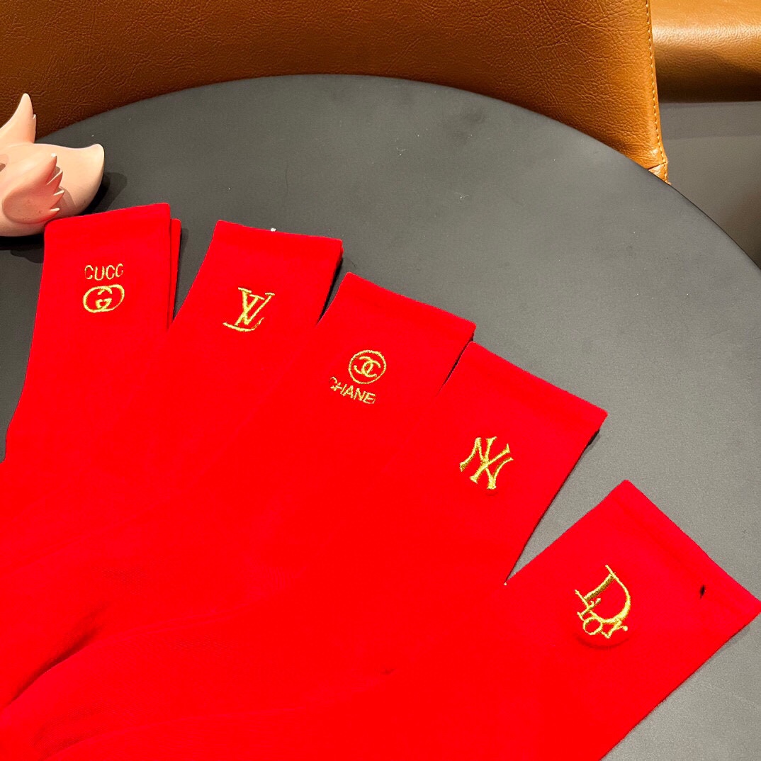 New Classic Red Sox Stockings: 2024 Embroidered Mixer Set with Five Pairs in Synchronous Box - 图片 2