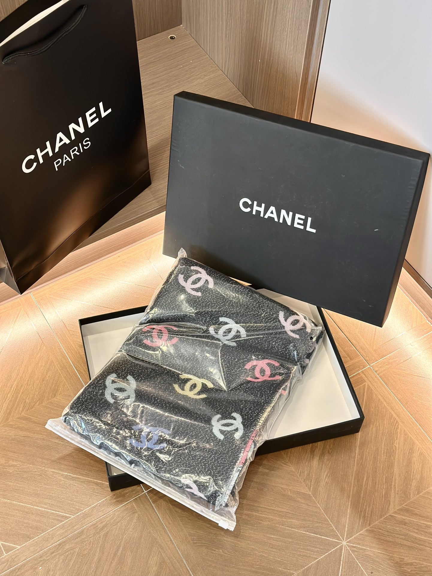 Luxury luxury scarf 2