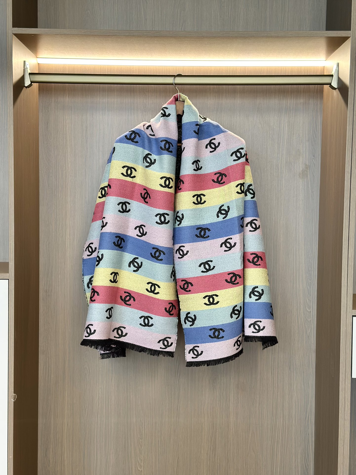 Luxury luxury scarf