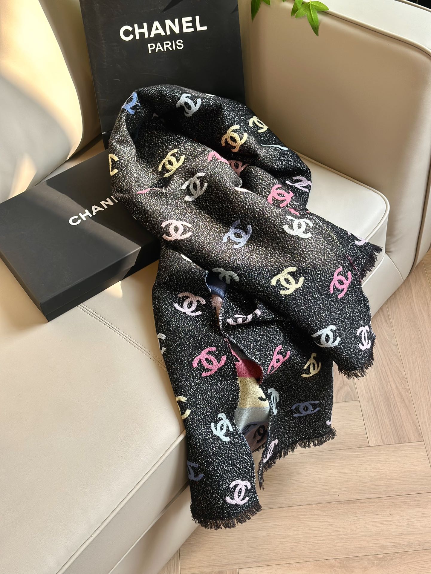 Luxury luxury scarf