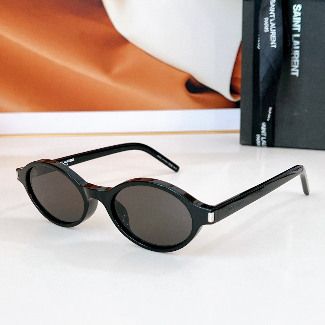 SAINTLAUREN*MODEL:SL751SIZE:50口19-140
