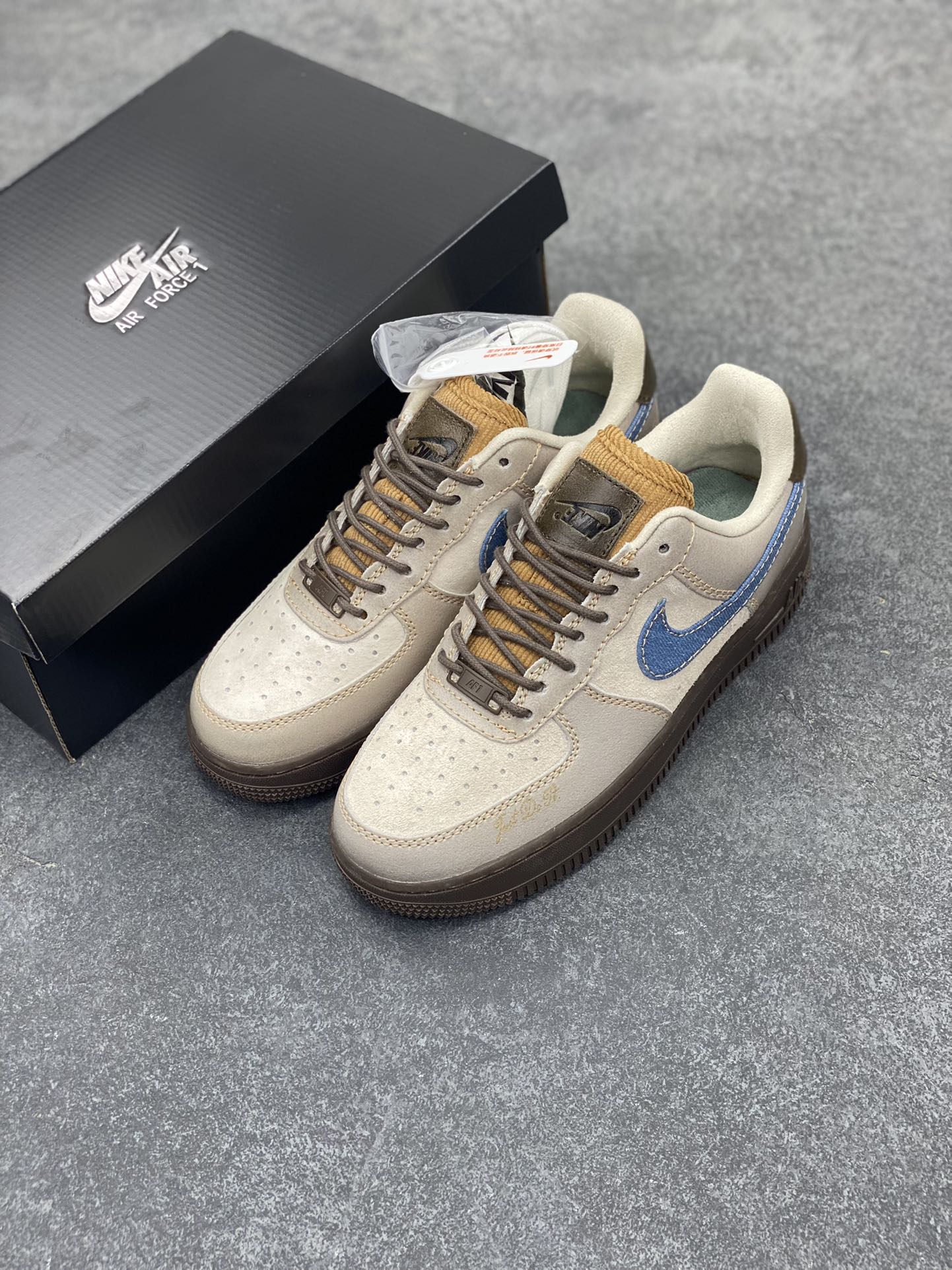 图片[8]-Nike Air Force 1 Low 蓝棕 空军一号低帮运动休闲板鞋 原楦头原纸板 打造纯正空军版型 专注外贸渠道 全掌内置蜂窝气垫 原盒配件 原厂中底钢印、拉帮完美 货号：HQ3458-142 尺码：36 36.5 37.5 38 38.5 39 40 40.5 41 42 42.5 43 44 44.5 45-选品中心