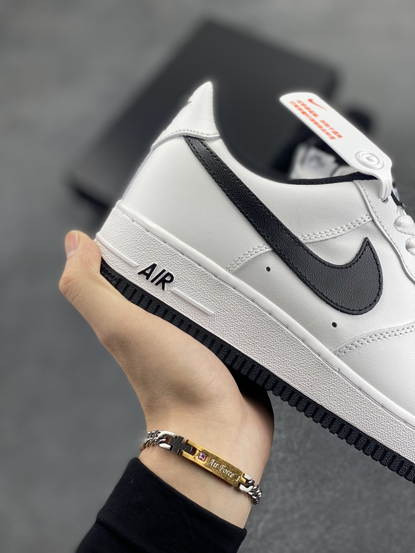 图片[6]-NIke Air Force 1 \’07 Low “白黑小勾”空军一号 低帮 运动鞋 休闲鞋 折边针车 工艺难度大 原楦头原纸板 原装鞋盒 定制五金配件 内置全掌气垫 原厂鞋底 货号：315122-103 尺码：36 36.5 37.5 38 38.5 39 40 40.5 41 42 42.5 43 44 44.5 45-选品中心