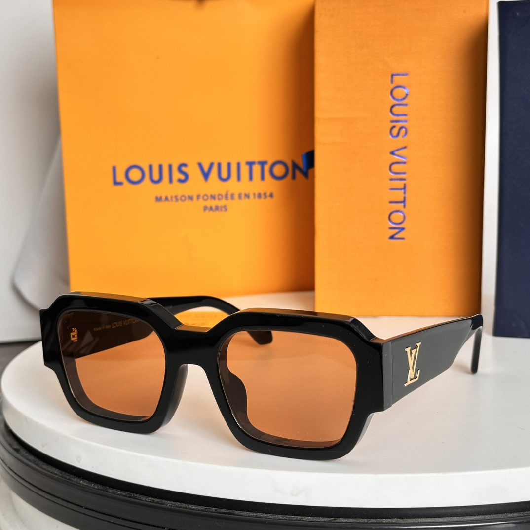 ️LOUISVUITTO*官网最新款采用8.0镜片厚实板料打造质感十足MODELZ2611EZ2612E