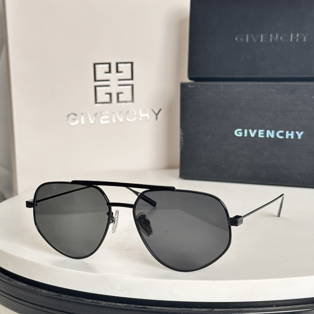 ️Givench*纪梵希限定系列经典方形镜框Model:GV40058USize:58口15-145