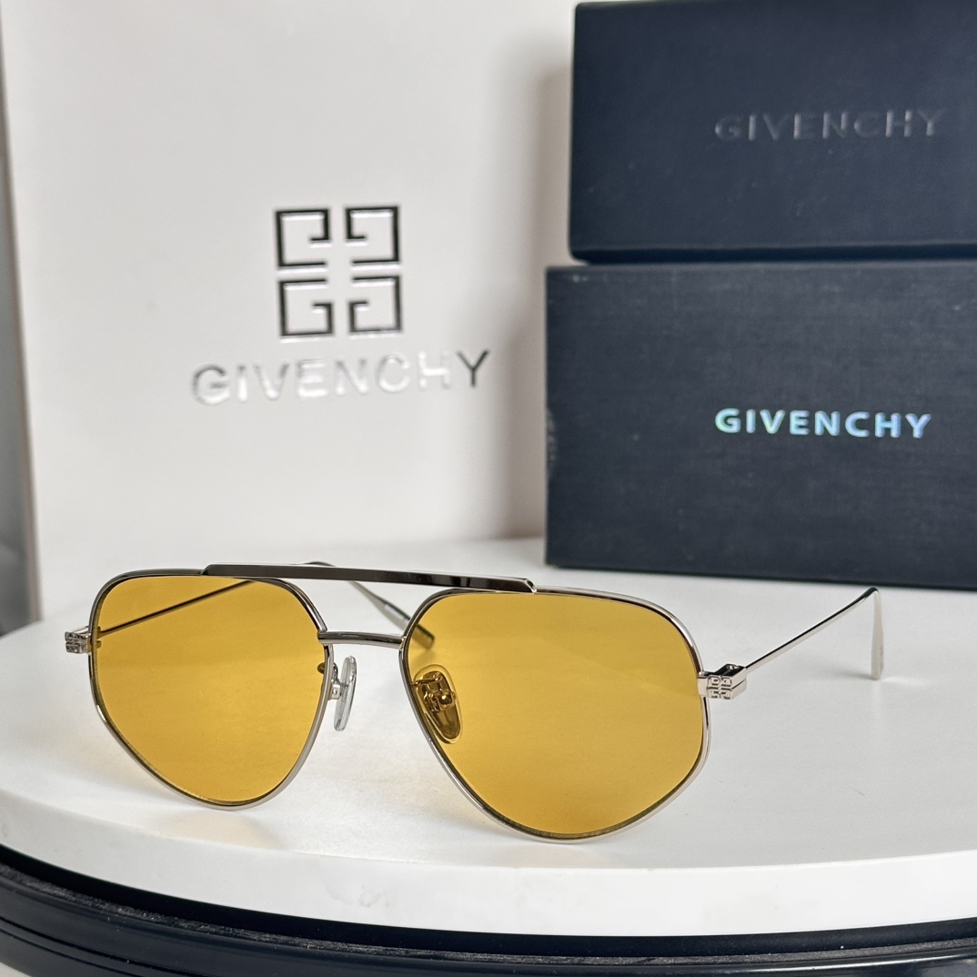 ️Givench*纪梵希限定系列经典方形镜框Model:GV40058USize:58口15-145
