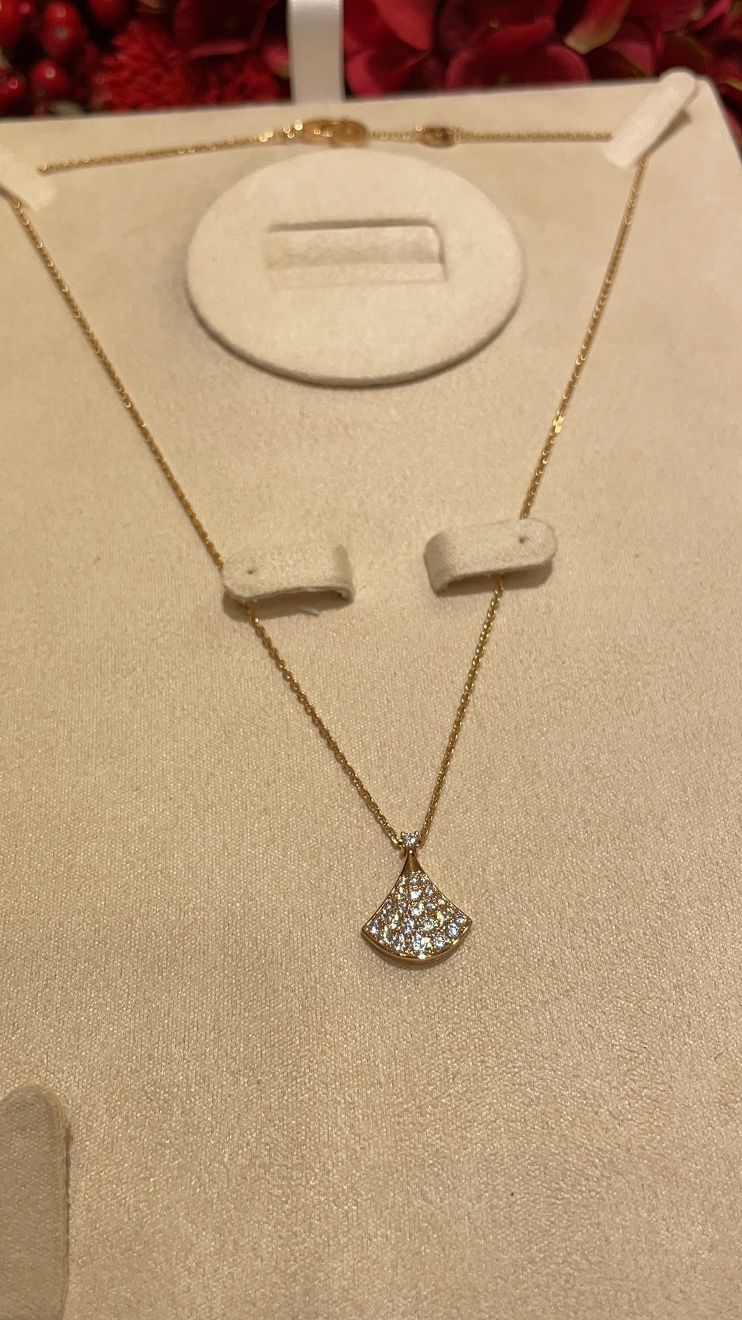 Chanel Haute Joaillerie Fine Jewelry Earrings Necklace Ring Ref 5