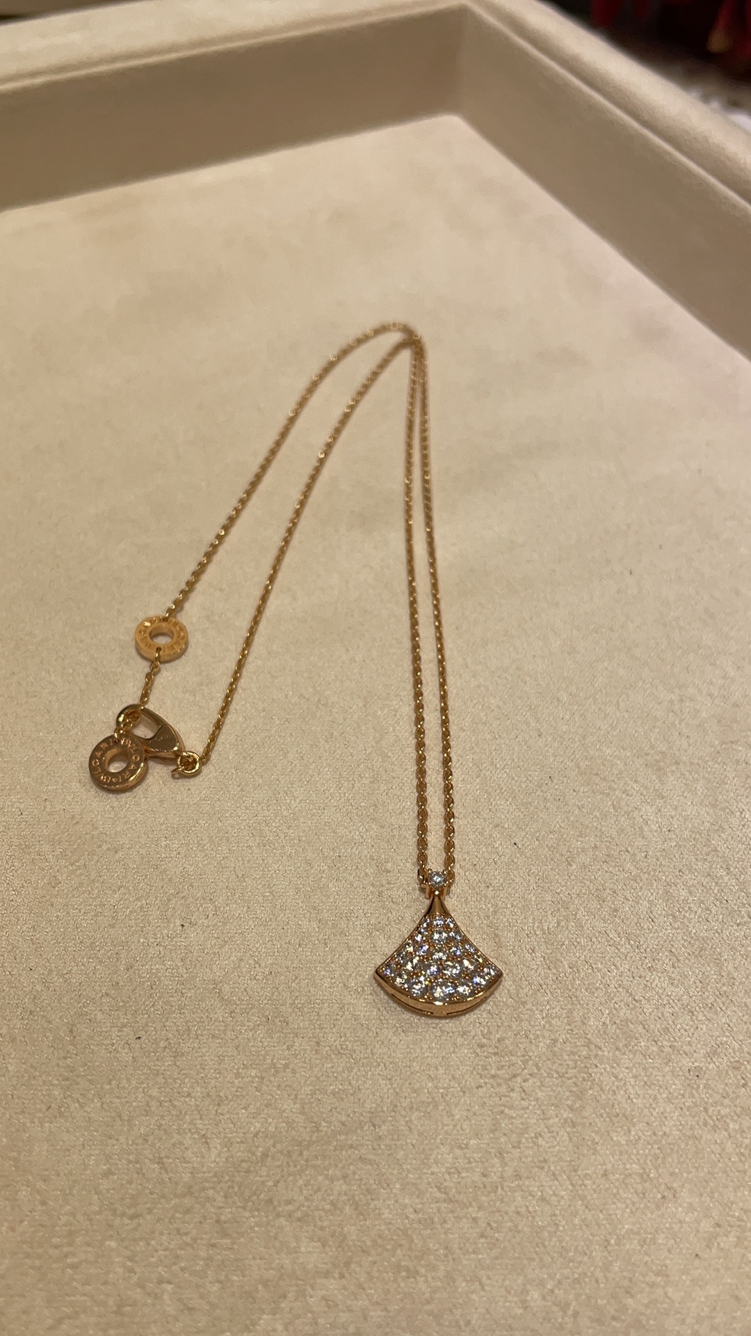 Chanel Haute Joaillerie Fine Jewelry Earrings Necklace Ring Ref 2