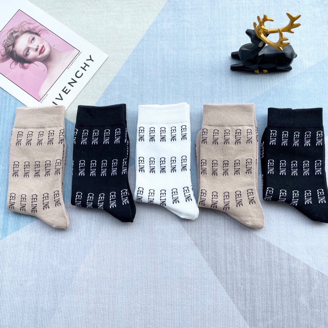 New Red Socks and Big Card for Celine – Be Prepared for the Best! - 图片 6