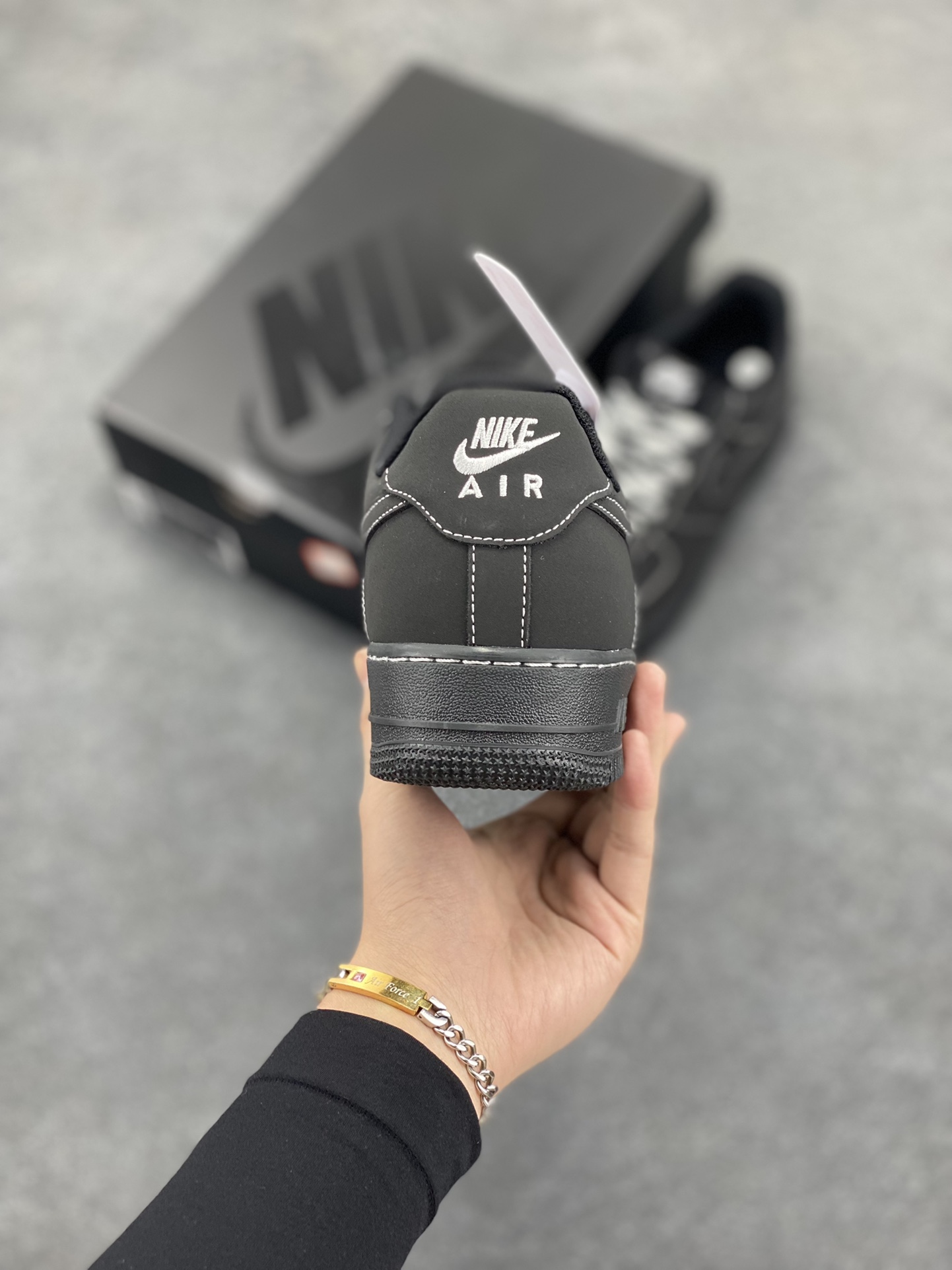 图片[4]-爆款定制  NIke Air Force 1 \’07 黑武士 空军一号低帮休闲板鞋 原楦头原纸板 纯正空军版型 定制鞋盒 全掌内置全掌气垫 原厂中底钢印 拉帮完美 货号：HW2636-079 尺码：36 36.5 37.5 38 38.5 39 40 40.5 41 42 42.5 43 44 44.5 45-选品中心