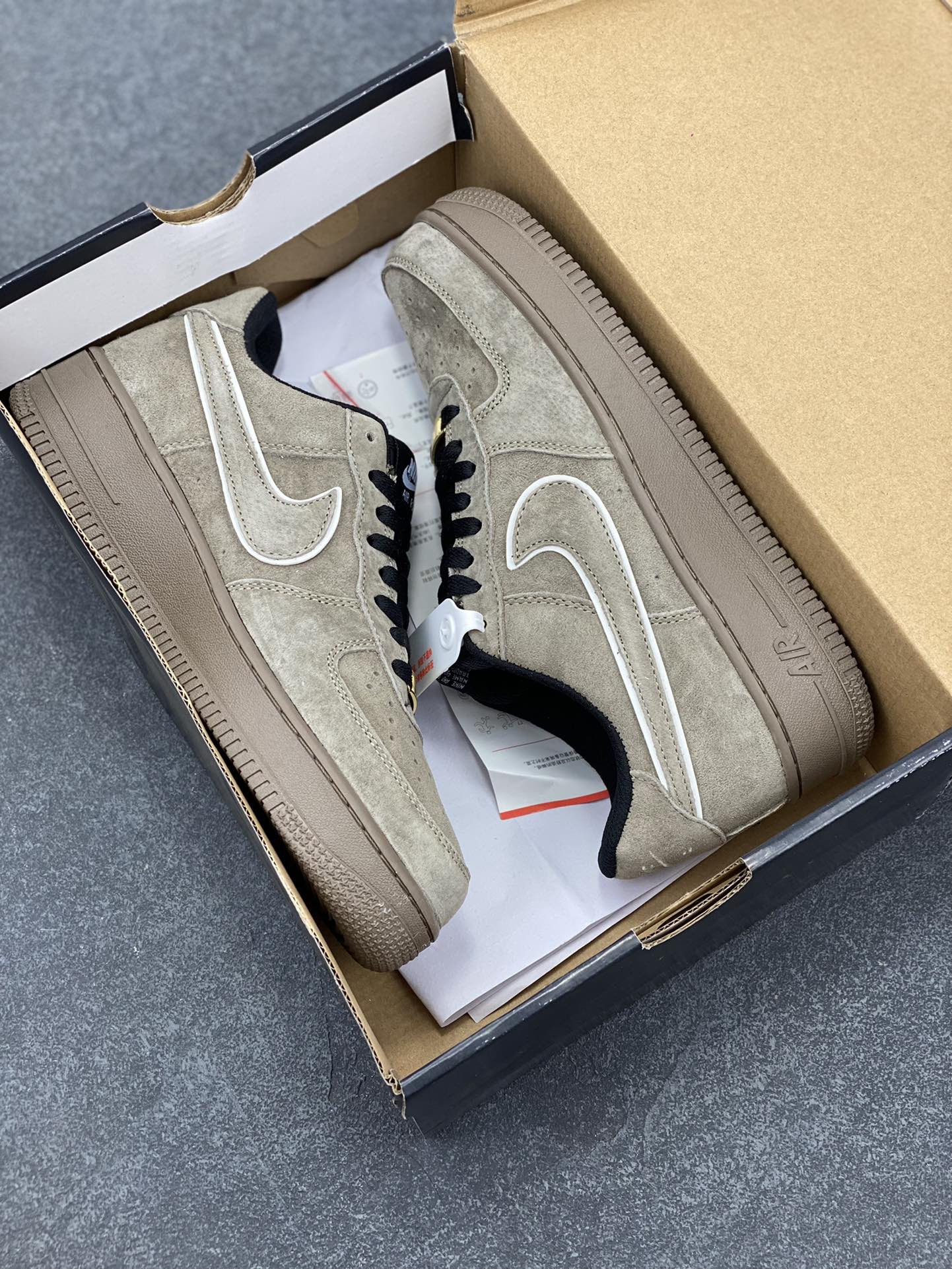 图片[9]-Nike Air Force 1 Low 灰黑 全麂皮低帮空军一号休闲板鞋 定制皮料 原楦原纸板 纯正空军版型 高清洁度 内置全掌气垫 货号：AV0383-223 尺码：36 36.5 37.5 38 38.5 39 40 40.5 41 42 42.5 43 44 44.5 45-选品中心