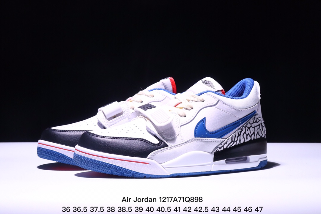 集合图💝 💰300
✅三合一最强合体,多种新配色回归!耐克Nike Air Jordan Legacy 312 High”White/Grey Fog/Blue/Red“乔丹最强三合一混合版本高帮文化休闲运动篮球鞋
货号:AT4040-106
▪️Air Jordan Legacy 312 作为 Jordan Brand 旗下较为成功的杂交混血鞋款,由 Jordan 品牌联合街头潮流设计师 Don C 共同打造,而 312 正是芝加哥的区号,用来表达对乔丹家乡芝加哥的热爱和留恋。同时融合了Air Jordan 1,Air Jordan 3,Air Alpha Force Low中的经典设计元素进行重新的组合,使得经典鞋款元素焕发出全新的魅力。经典无须赘述,白红搭配的Chicago配色是为Air Jordan系列里无可争议的C位配色!
XM1217Q898