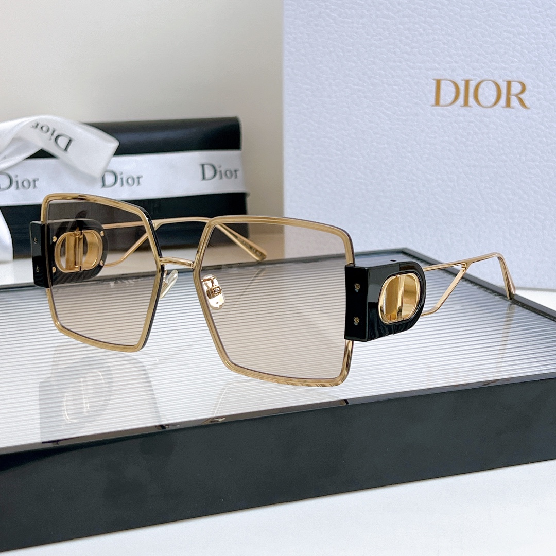 DIO*MOD30MONTAIGNES4USize57口18-135