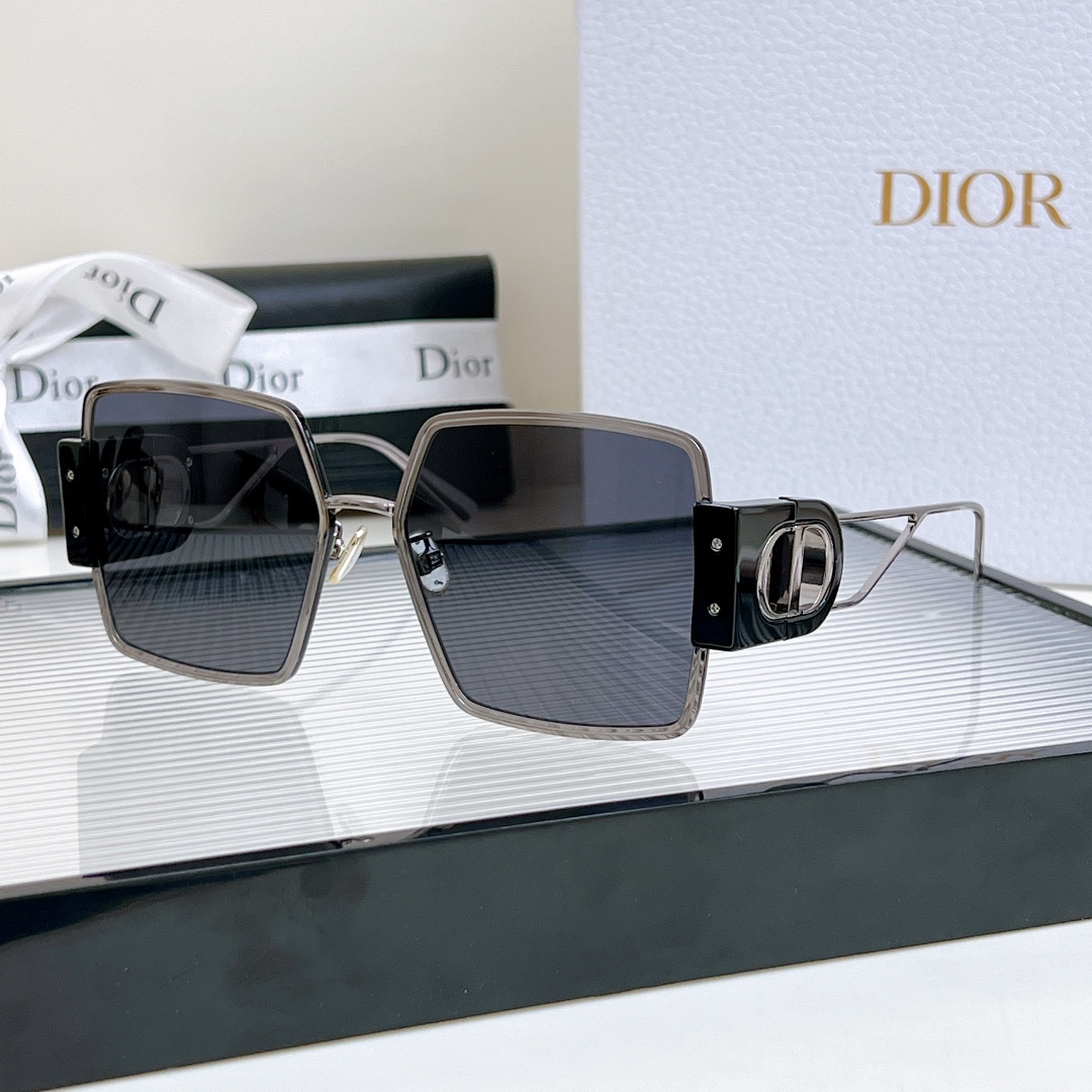 DIO*MOD30MONTAIGNES4USize57口18-135