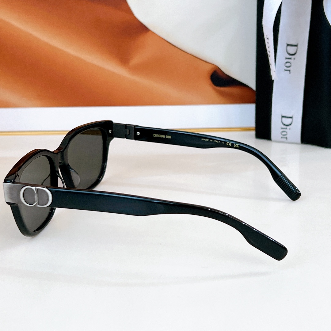 DIORMOD:DIOROBLIQUES1FSIZE:54-18-150