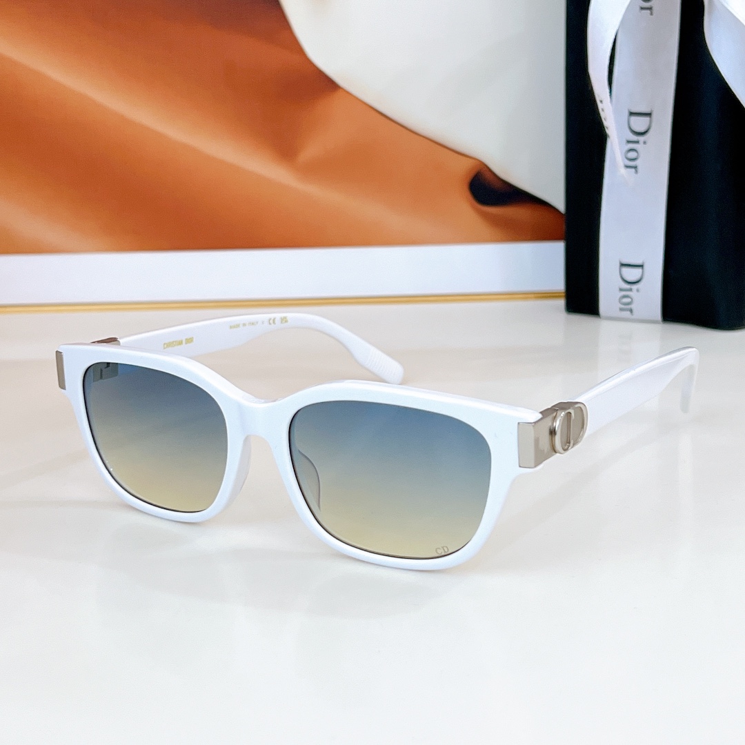 DIORMOD:DIOROBLIQUES1FSIZE:54-18-150