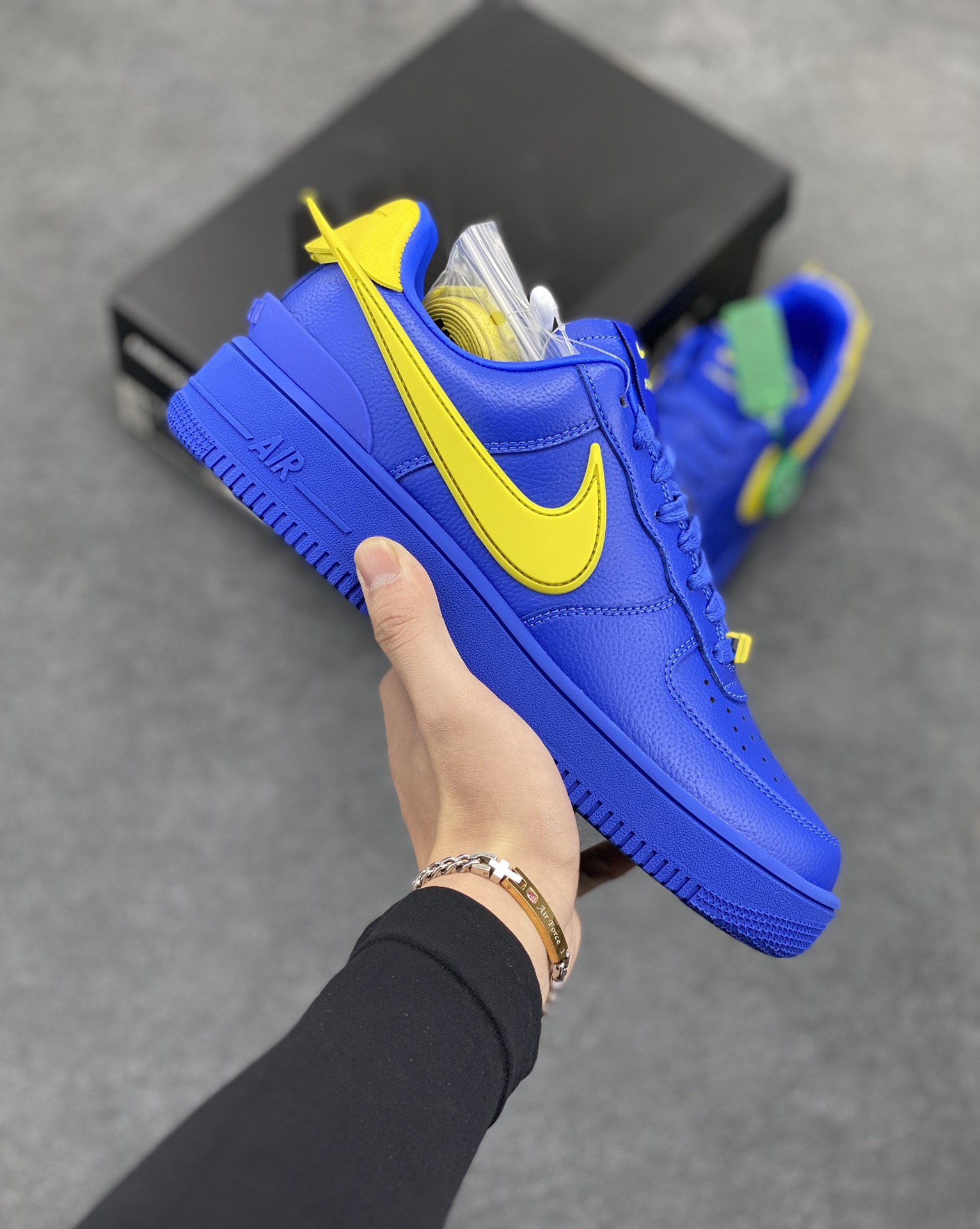 HY版本💯 韩裔美籍设计师Yoon Ahn主理时尚品牌AMBUSH x Nike Air Force 1 Low SP\”Phantom\”空军一号宽底版系列低帮百搭休闲运动板鞋“联名米白黑大钩” 原楦头原纸板 打造纯正空军版型 专注外贸渠道 全掌内置蜂窝气垫 原盒配件 原厂中底钢印、拉帮完美 货号：DV3464-400 尺码：35.5 36 36.5 37.5 38 38.5 39 40 40.5 41 42 42.5 43 44 44.5 45 46 47-选品中心