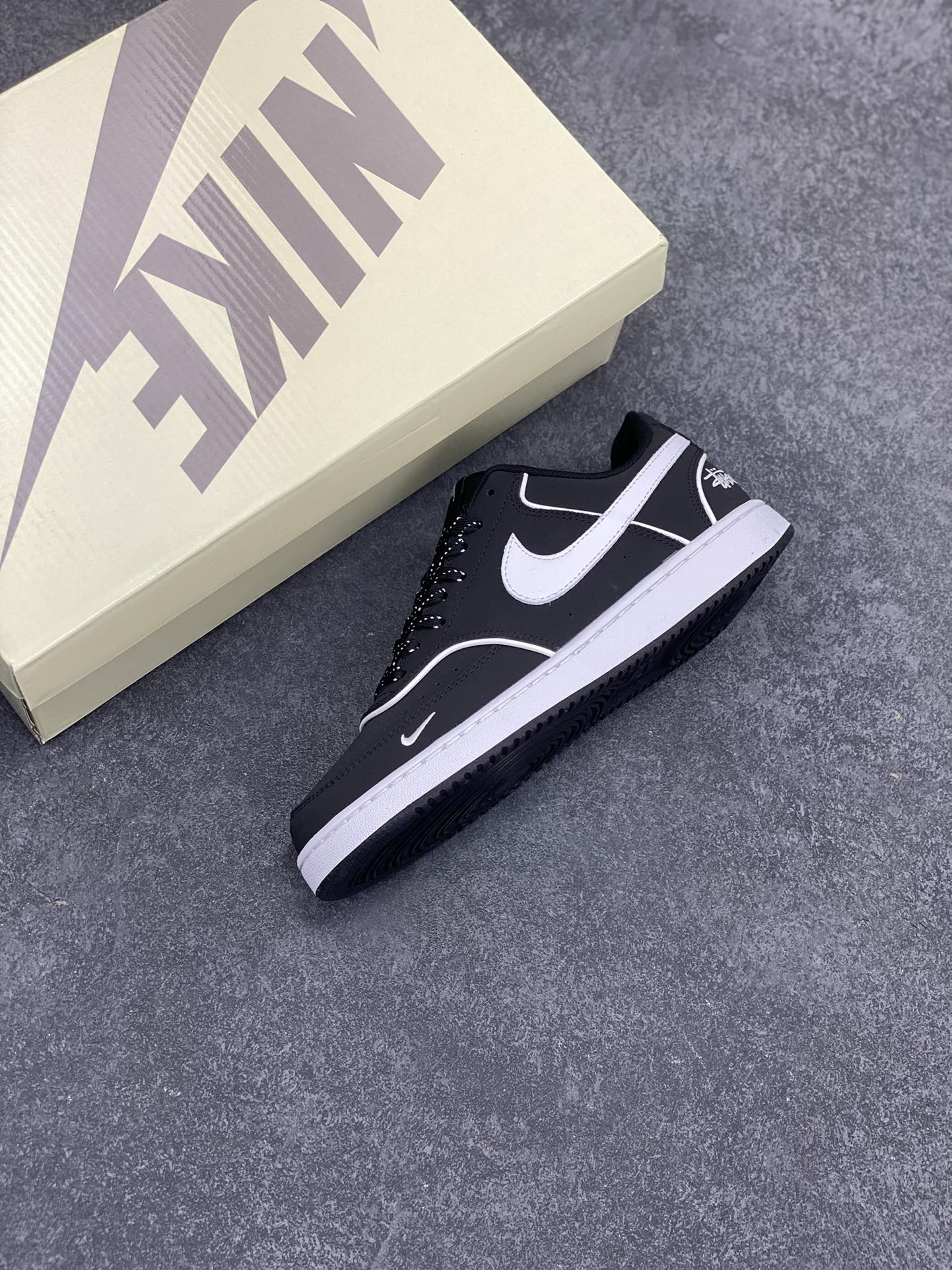 图片[7]-海外爆款 ZP订单 NIKE EBERNON Low prm 小空军低帮百搭透气休闲运动板鞋 独家头层版本 原数据独家私模大底 纯正版型 清洁度完美 货号：FD5188-113 尺码：36 36.5 37.5 38 38.5 39 40 40.5 41 42 42.5 43 44 44.5 45-选品中心